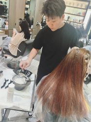 -苑苑发型设计