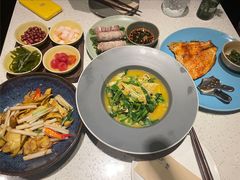 -半山腰·云南菜(侨福芳草地店)