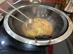 -哈尔滨东北铁锅炖(都督街店)