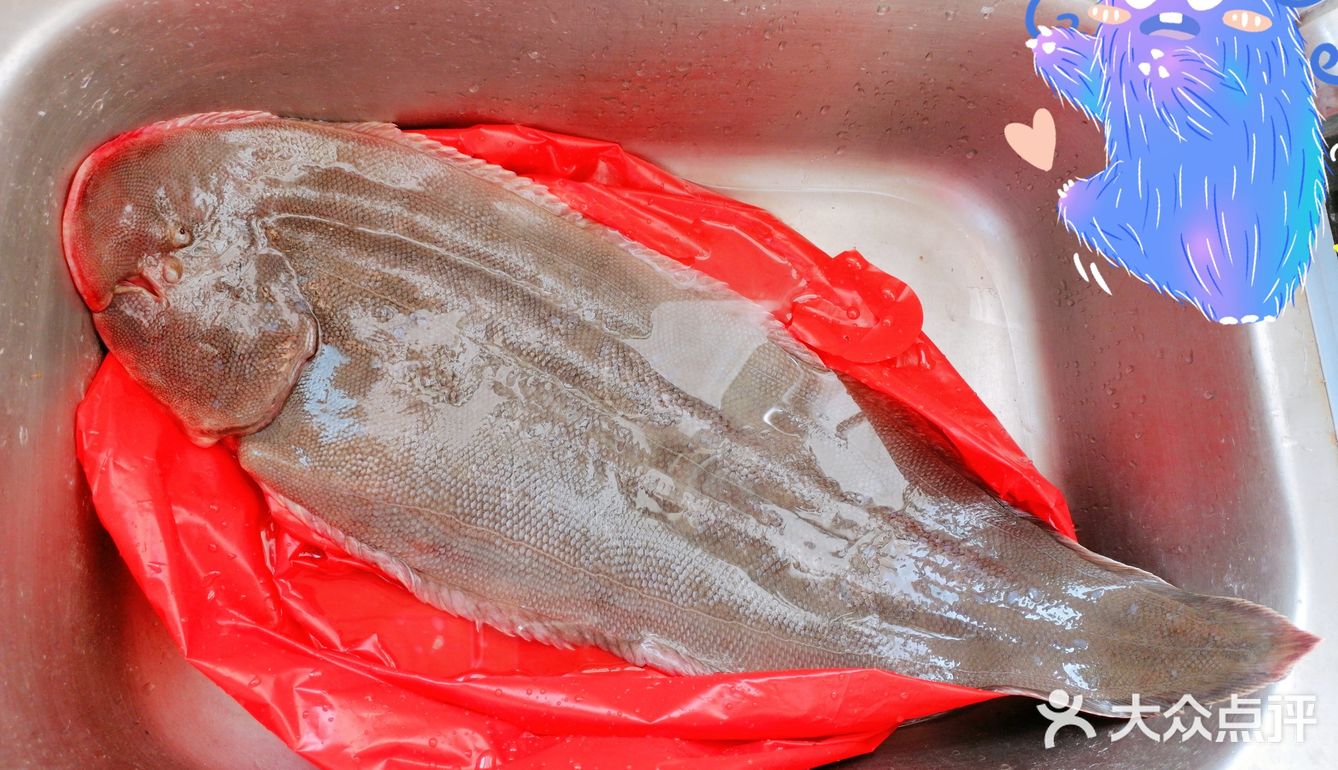 鲜香美味午餐清蒸鳎目鱼中段