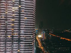 -湖景知味西餐厅•自助餐• 轻食(南京金茂威斯汀大酒店)
