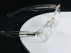 -目艮眼镜SHOWROOM(品牌集合店)