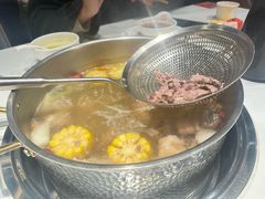 -犇鼎牛潮汕牛肉火锅(新辰里学清路店)