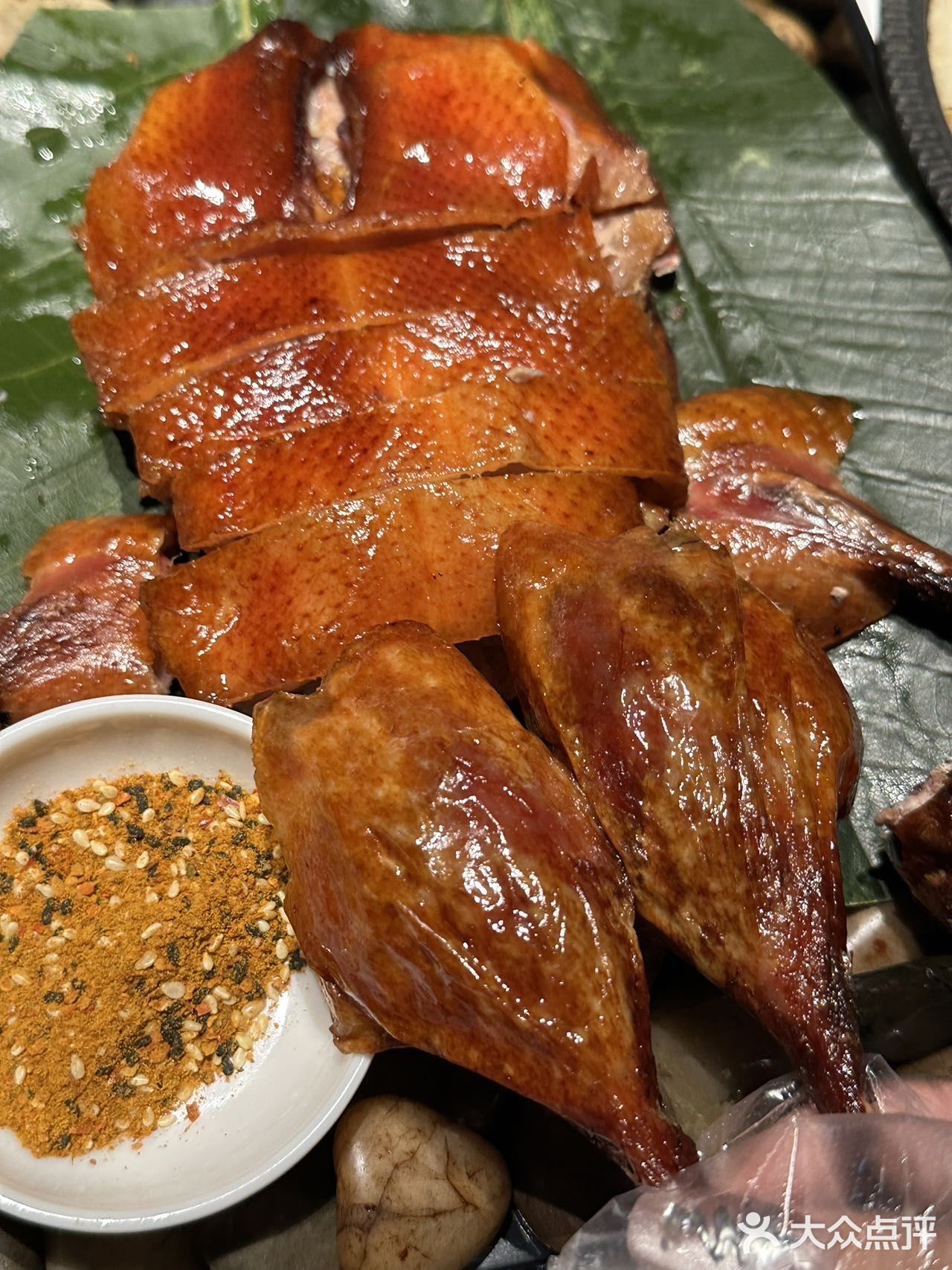 淮扬腌笃鲜，好适合冬天呀！先喝一碗热乎乎的汤，很鲜美