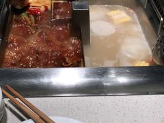 -海底捞火锅鲜切牛肉主题店(长寿路店)