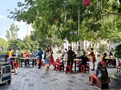 -吉庆街美食广场