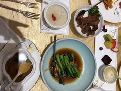 -东方滨江大酒店·滨江厅