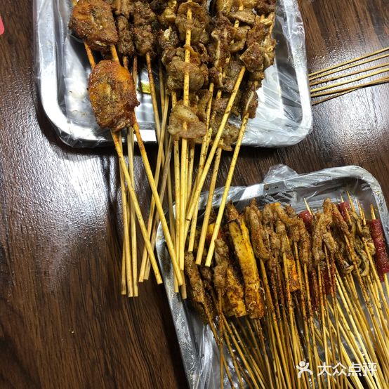 小老头烧烤(民主路店)