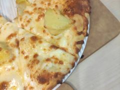 果肉榴莲比萨-达美乐比萨(南京路店)