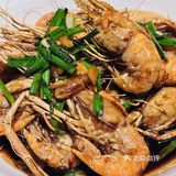 尝鲜大虾，满足美食梦❗️一口油爆虾征服全场～