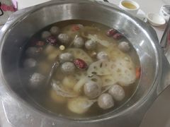 -粤潮牛肉火锅店(江南大道店)