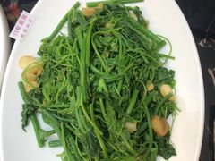 -79号渔船海鲜饭店(耀中店)