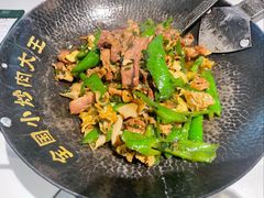 -费大厨辣椒炒肉(黄兴中心广场店)