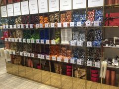 零售区-VENCHI 闻绮(北京国贸商城店)