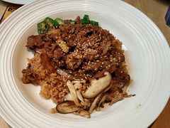 -必胜客(WOW中心城店)