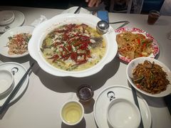 -江渔儿酸菜鱼专门店(明珠广场店)