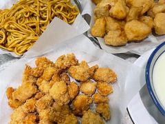 港式车仔面-水牛奶皇后糖水铺