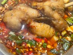 -肖肖酸萝卜鱼火锅(总店)