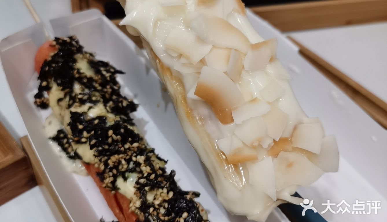 超级绵密又蓬松,还不会那么快就融,甜度刚刚好