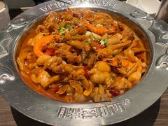 -胖哥俩肉蟹煲(湖滨银泰in77店)