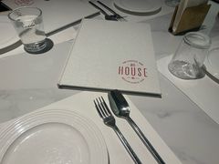-静香HOUSE·全时段融合餐厅(七星欢乐颂店)