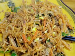 牛肉炒饼-伊清斋牛肉面(华佗路店)