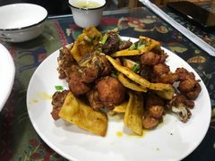 摩梭饵块鸡-泸沽肴(泸沽湖大洛水村农村信用社旁店)