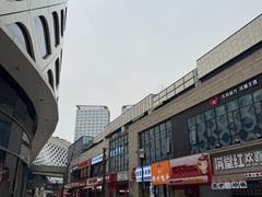 -宝龙城(杭州滨江店)