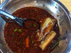 -小熊纪称盘麻辣烫