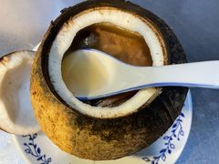 椰子炖乌骨鸡-達揚原味燉品(文明路店)