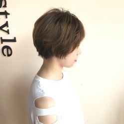 -茶发Salon·烫发染发理发