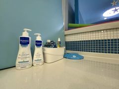 -月儿湾婴幼儿水育中心(门头沟石门营店)