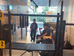 -麦当劳(徐汇漕溪北路百脑汇店)