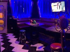 -空间8度量贩KTV(火车站店)