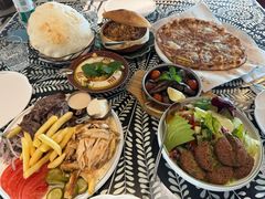 -ELI FALAFEL Lebanese&Mediterranean黎巴嫩美食(富城路店)