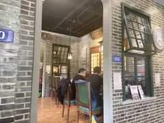 门面-东口码头·烧鸽子·鱼头泡饼·地方菜(金鹰悦城店)
