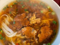 -矮子粉店1985·长沙米粉(湘春路店)