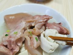 百叶结-盛兴面馆(真儒大厦店)