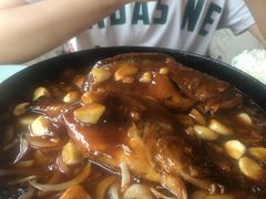 雅菲铁板臭桂鱼-YAFEE雅菲·粤菜·湘菜·融合菜(魏公村店)