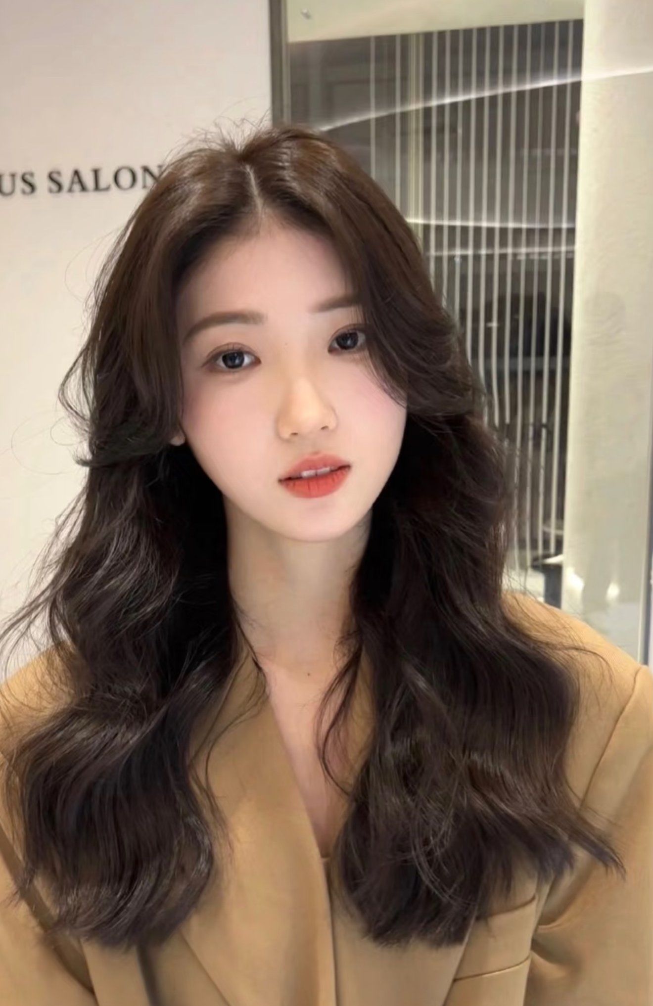 长发女生一定要尝试的神仙烫发~韩系大波浪