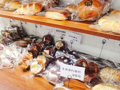 -雀食面包店(钟楼店)