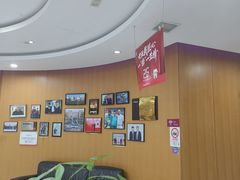 -雅悦齿科(顾村公园店)