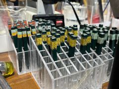 -十八字金·银饰·拼豆·开蚌DIY(魏公芳华里店)