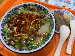 -伊穆祥牛肉面总店·清真
