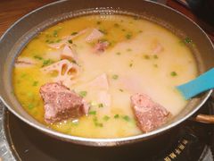 野藕炖龙骨-吃饭皇帝大(合生汇店)