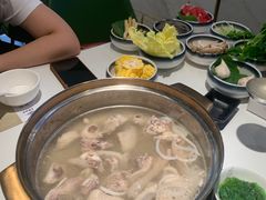 -烹然四季椰子鸡火锅(姚家园万象汇店)