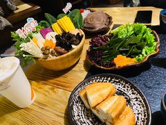 -湊湊火锅·茶憩(上海合生汇店)