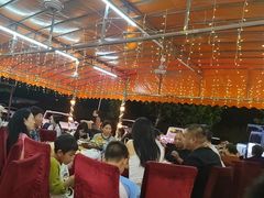 -鑫渔港海鲜本地菜·山海关浑锅(东戴河店)