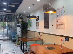 -老何家后安粉·糟粕醋海鲜火锅(三亚湾椰梦长廊店)