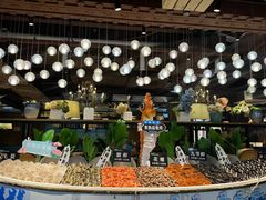 -领鲜活海鲜榴莲自助火锅(东门店)